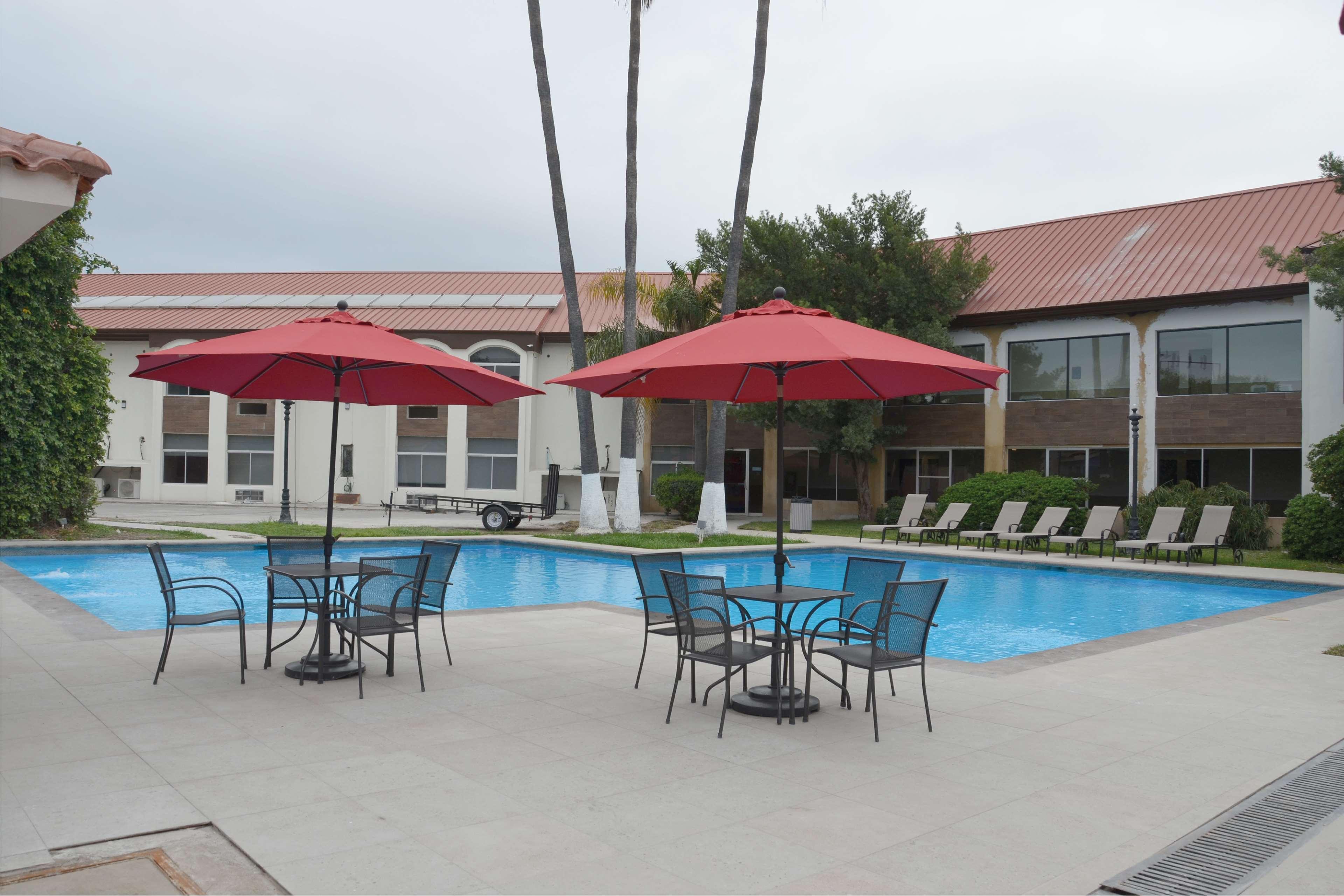 Days Inn By Wyndham Piedras Negras Extérieur photo