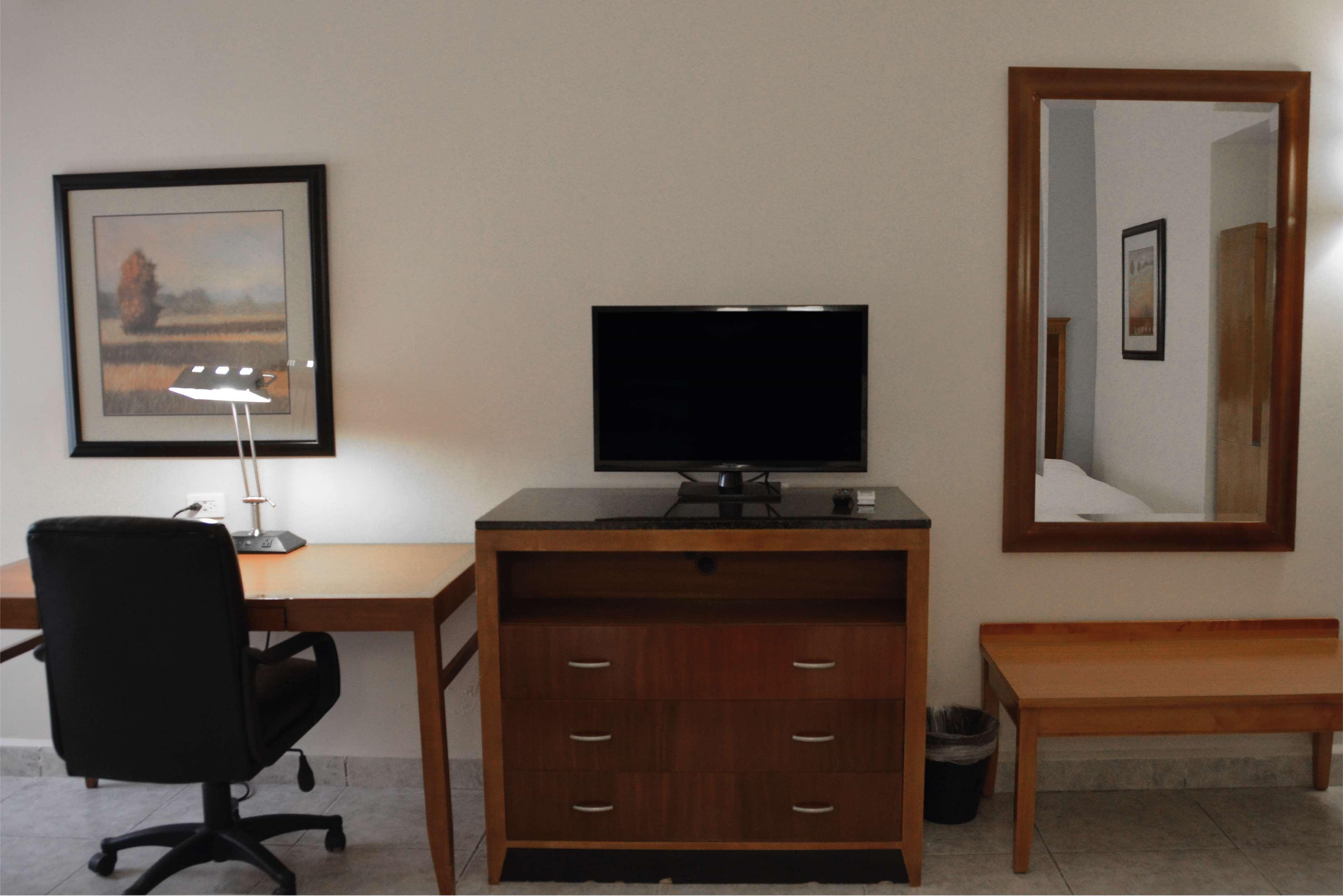 Days Inn By Wyndham Piedras Negras Extérieur photo