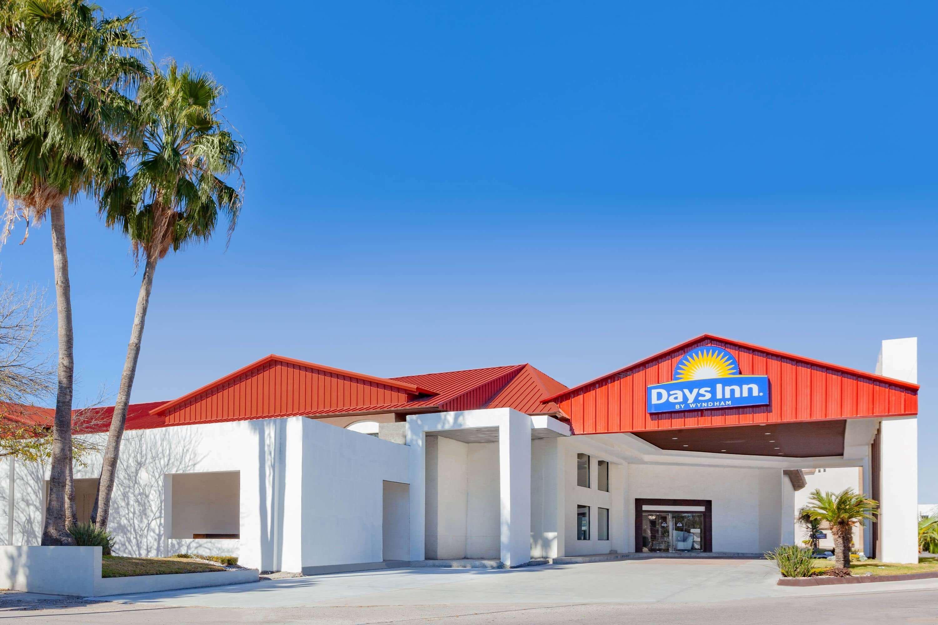 Days Inn By Wyndham Piedras Negras Extérieur photo